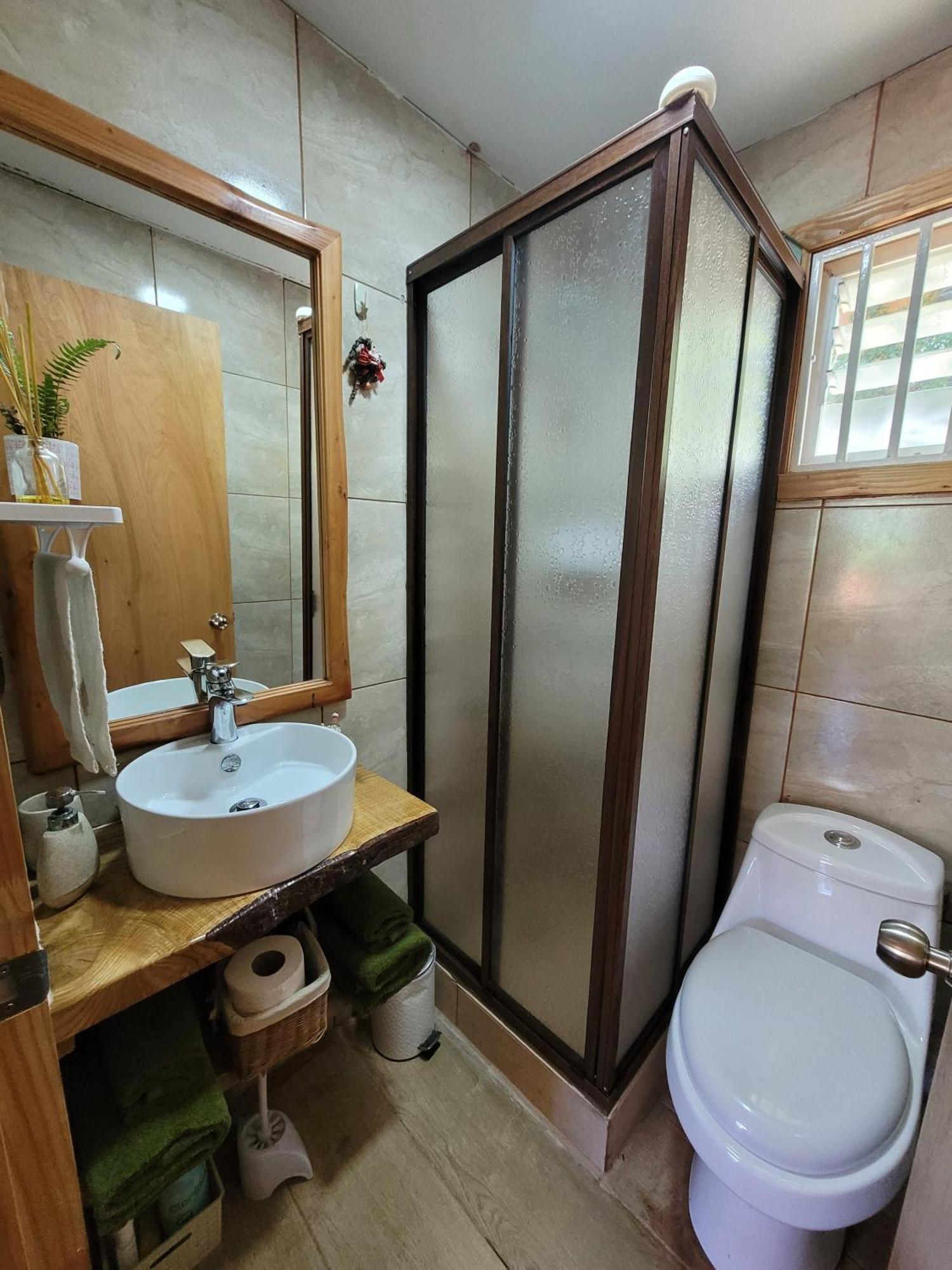 Chalé Cabana Con Tinaja Caliente En Ruta Termal De Huife